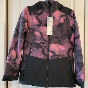 *NEW* Roxy Girl’s Snow Jacket - Black and Purple Floral